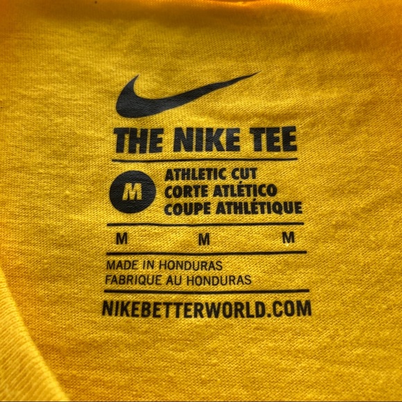 The Nike Tee - Picture 2 of 6